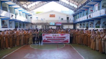 Jelang Hari Jadi ke-78 Polwan RI, Polwan Polres Pelabuhan Makassar “Masuk Sekolah” Cegah Tawuran hingga Narkoba